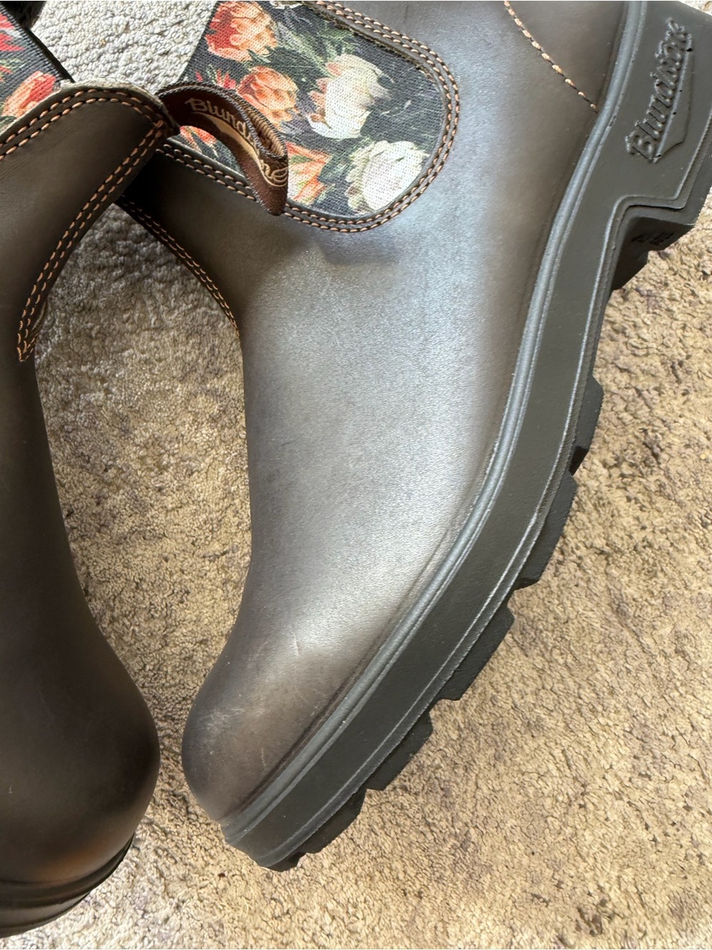 Blundstone Brown Leather Chelsea Boots with Floral Side Panels - Picture 3 of 8